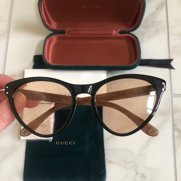 🔥NEW BEST SELLER GUCCI CAT EYE SUNGLASSES 🔥 - Picture 2 of 10